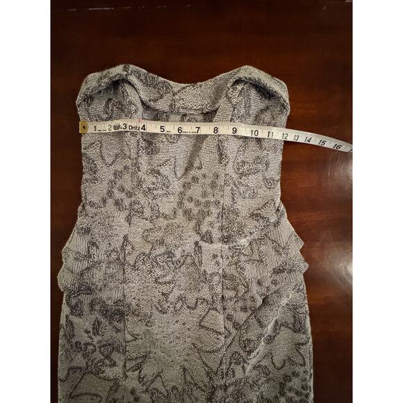 ABS Allen Schwartz Dress Sz 2 Women’s Strapless Metallic Silver Brocade Mini - Picture 6 of 9